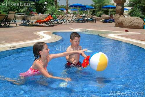 Nissiana Hotel & Bungalows 10